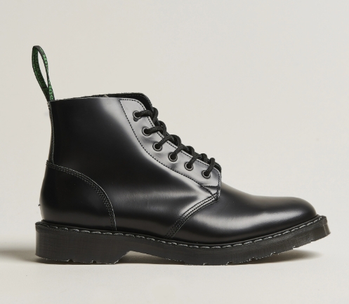 Trdna tradicija in brezčasni slog &ndash; spoznajte Solovair Astronaut Boot